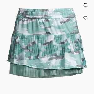 NWT Lucky in Love Can’t Find Me Love Green Camoflauge Pleated Women's Skirt
